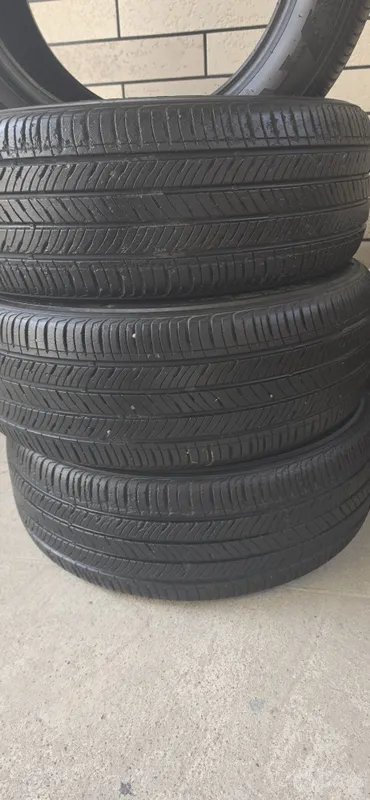 Продаются Kumho Solus 3 Продаются Kumho Solus 3