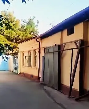 Дом участок 4 сотки ориентир железнодорожный колледж.