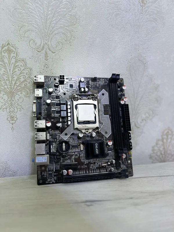 Plata sotiladi H61 ddr 3 1 Plata sotiladi H61 ddr 3 1