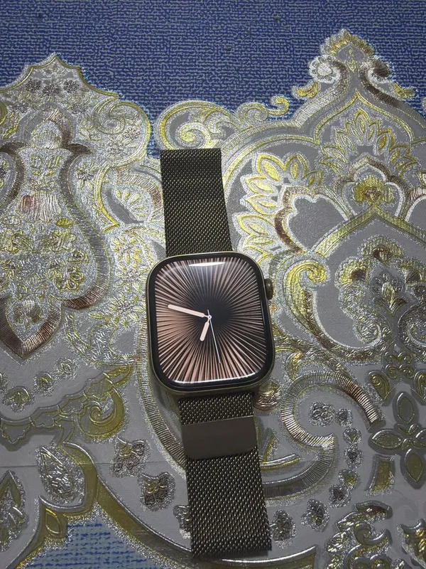 Iwatch 10 46 mm natural Milanese — фото 1