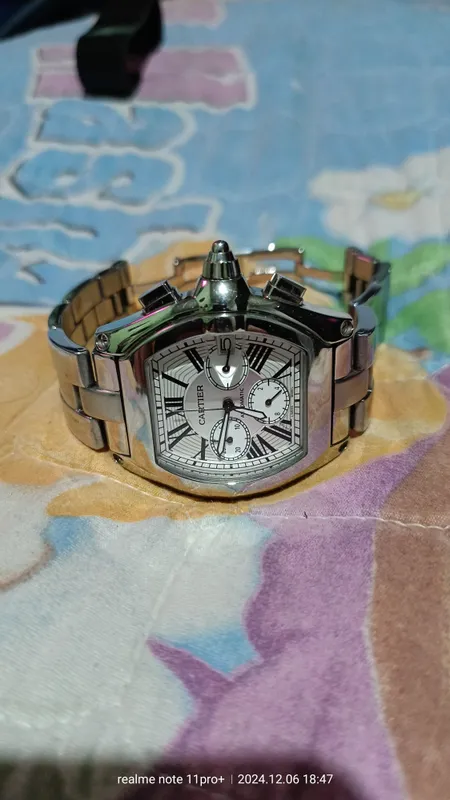 Мужской наручные часы. Оригинал. Cartier Roadster .