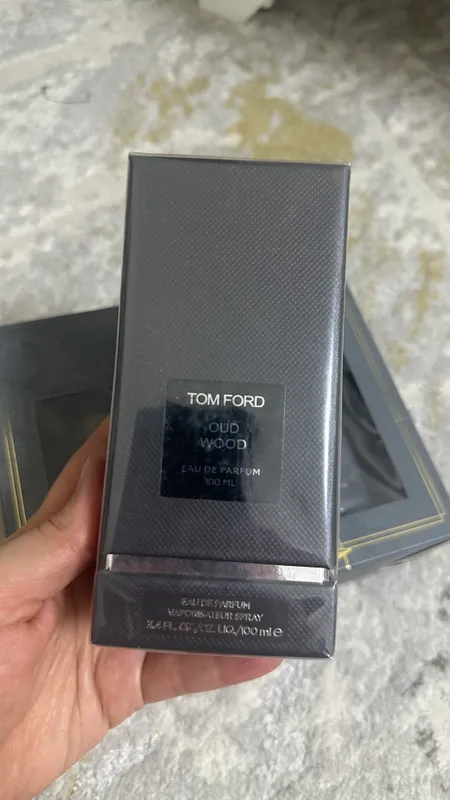 Tom Ford Oud Wood Eau de Parfum 100 мл, новый