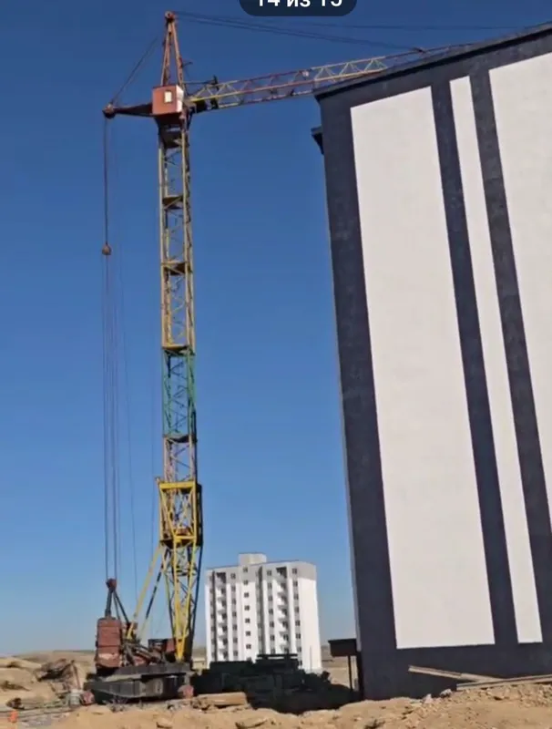 Продаётся башенный кран кб-403. Продаётся башенный кран кб-403.
