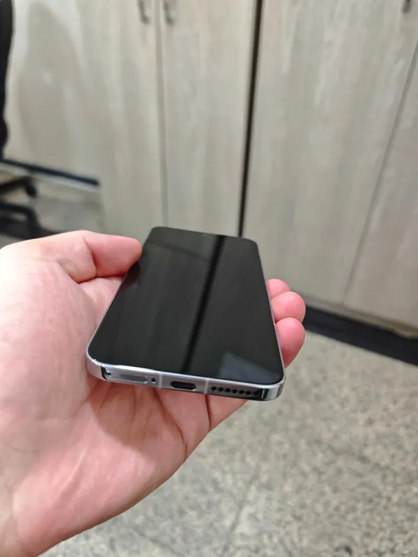 Продаётся Xiaomi 14 4 Продаётся Xiaomi 14 4