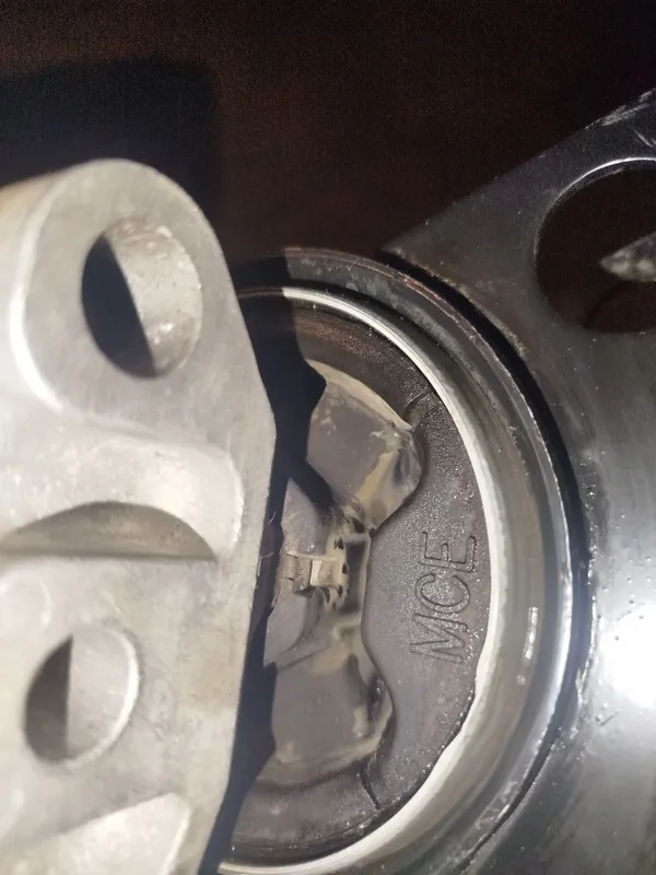 Motor podushka gm 1