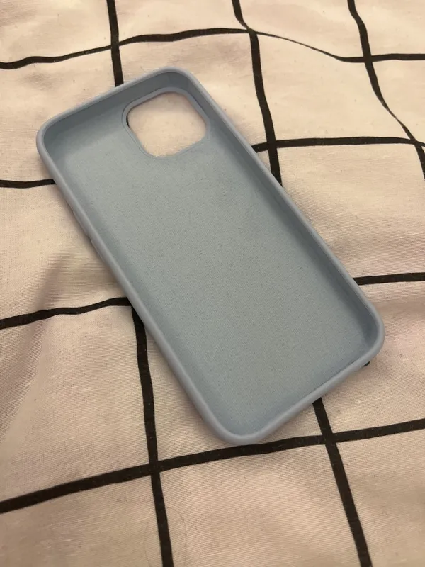 iPhone 13/14 uchun ko‘k g‘ilof 2 iPhone 13/14 uchun ko‘k g‘ilof 2
