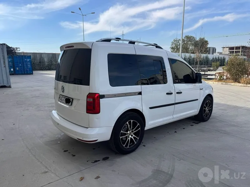 Volkswagen Caddy (7-местный) 7 Volkswagen Caddy (7-местный) 7