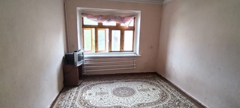 В Троске на обочине дороги, перед Университетом, сдается в аренду 1-комнатный дом 3 В Троске на обочине дороги, перед Университетом, сдается в аренду 1-комнатный дом 3