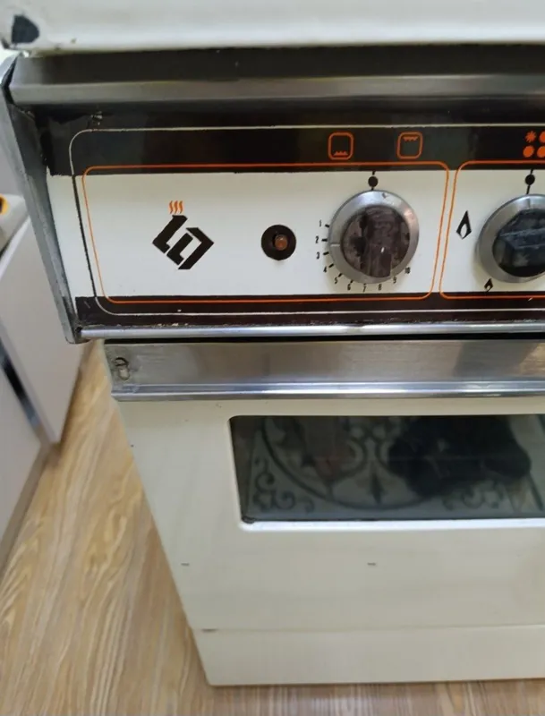 Продам газ плиту — фото 1