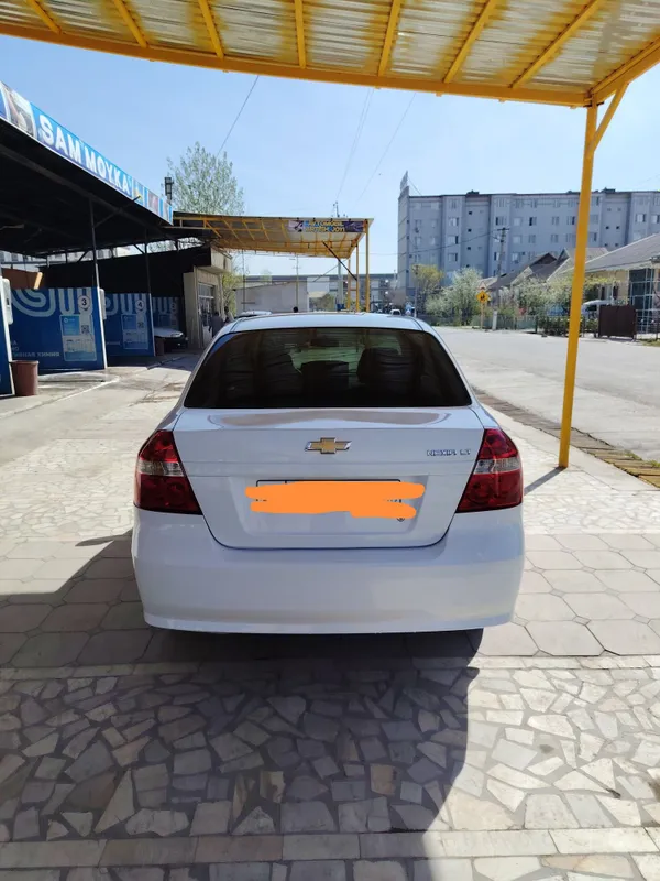 Chevrolet Nexia 3 2-pozitsiya — фото 4