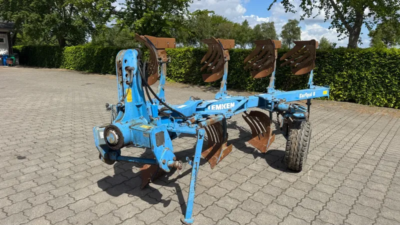 Lemken Europal 8 Omoch, Claas Arion John Deere