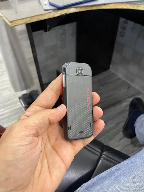 NokiA 5310 lllll 3