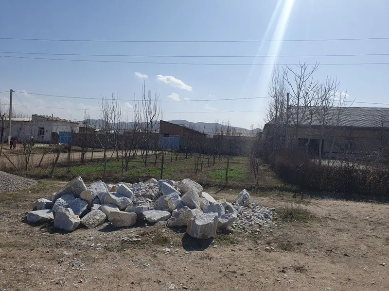 Nurota tumani G.Gulom mfyda 8 sutix uchaska sotiladi — фото 1