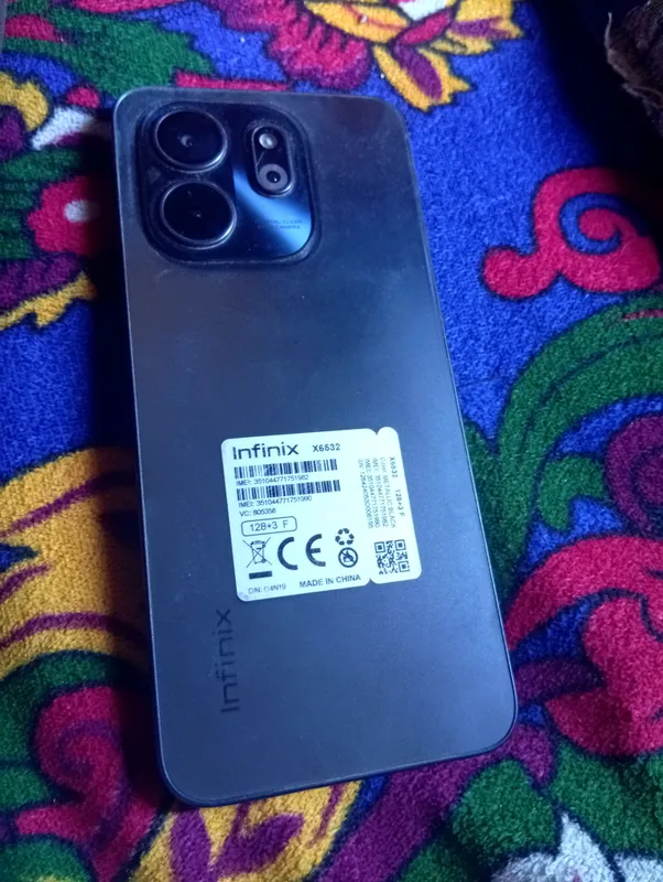 Infinix smart 9 — фото 1