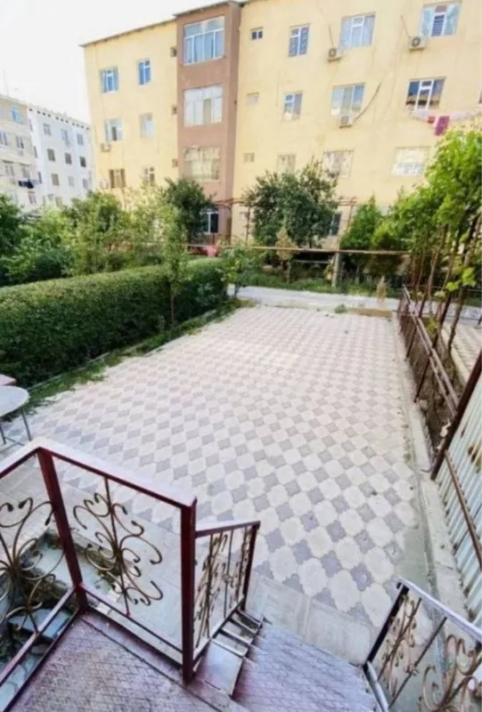 5 каватли домнинг 1чи каватида 3хонали квартира арендага берилади — фото 3
