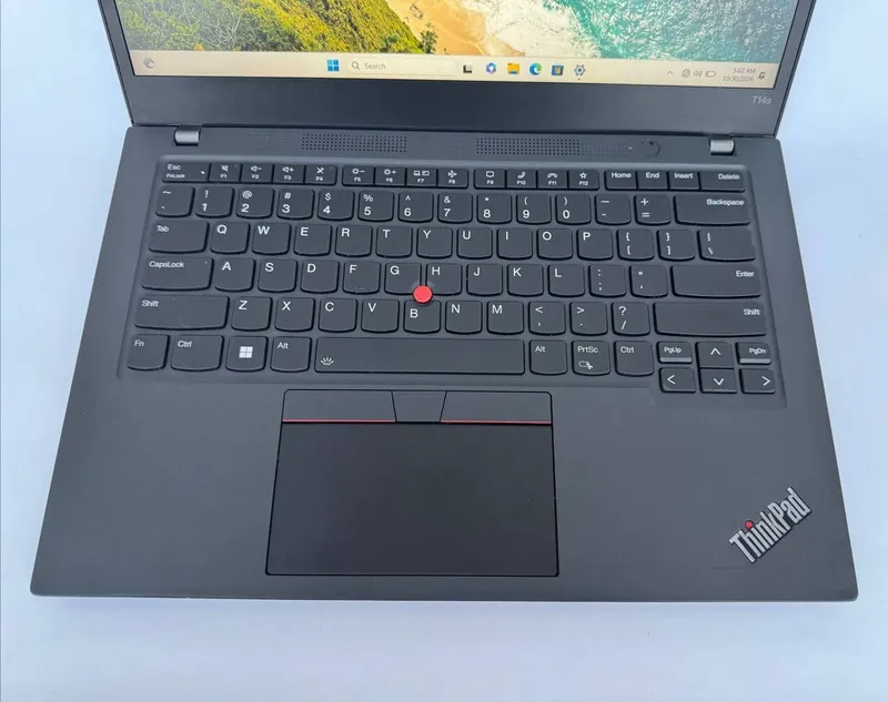 Lenovo Thinkpad T14s Gen 2 3