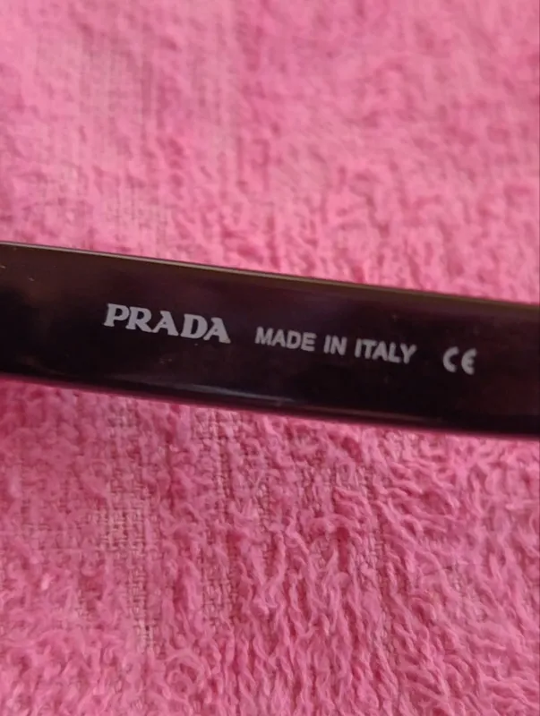 Очки солнцезащитные Prada ( Италия ) женские 3 Очки солнцезащитные Prada ( Италия ) женские 3