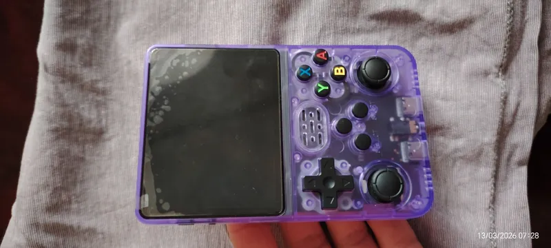 Game console. model R36S 2 Game console. model R36S 2