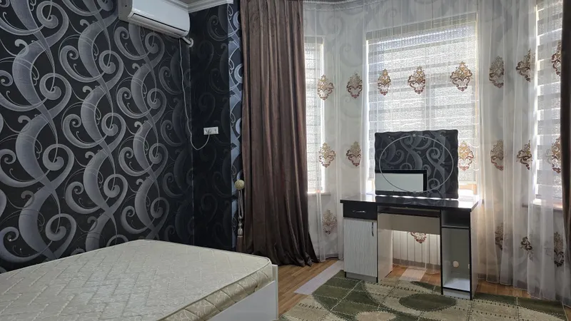 Сдаётся дом под офис или жильё в Яккасарай Саламатина. — фото 4