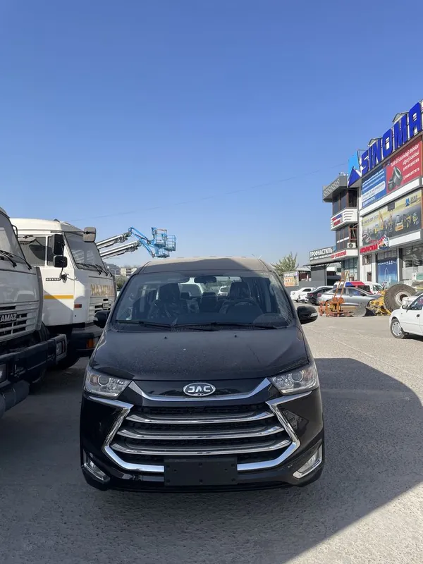 JAC M4 miniven 2026 3 JAC M4 miniven 2026 3