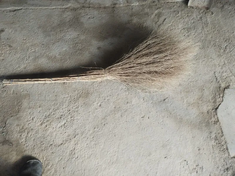 Fermalar va kocha sprishga sipirgi bor sotladi 2 Fermalar va kocha sprishga sipirgi bor sotladi 2