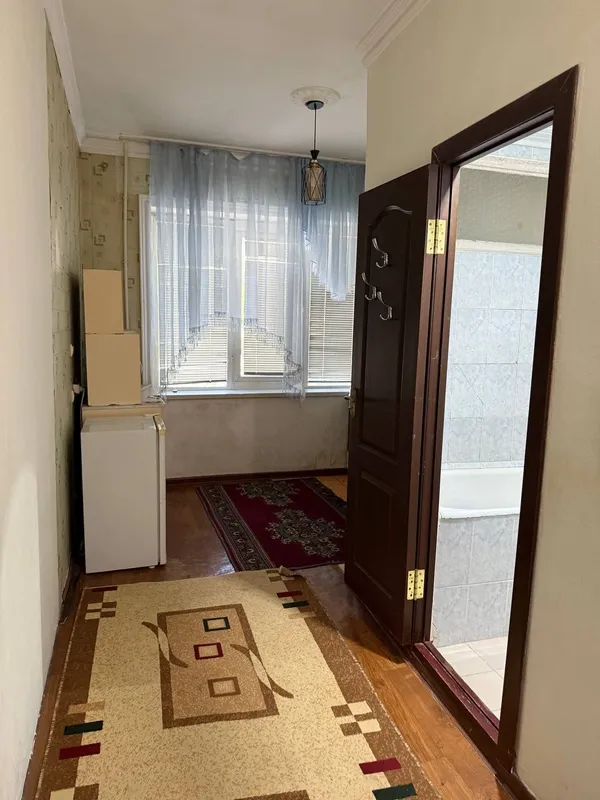 Karakamis 2/1 da 2-qavat, 2 xonali ijara beriladi 10 Karakamis 2/1 da 2-qavat, 2 xonali ijara beriladi 10