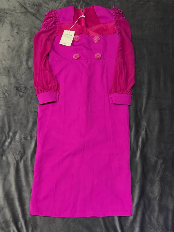 Yangi kechki ko‘ylak Size M 6 Yangi kechki ko‘ylak Size M 6