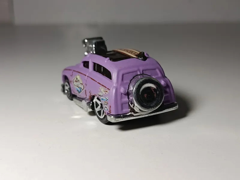 Игрушечные машинки Hotwheels Oyinchoq Mashinacha — фото 1
