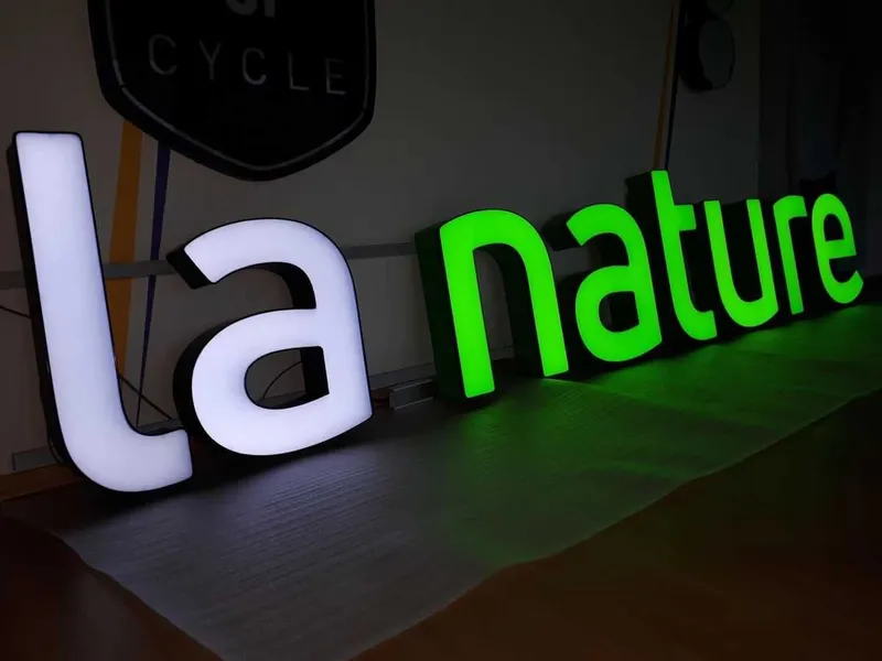 Tashqi reklama xizmati Наружная реклама вывески banner tumanka 3d xarf 3 Tashqi reklama xizmati Наружная реклама вывески banner tumanka 3d xarf 3