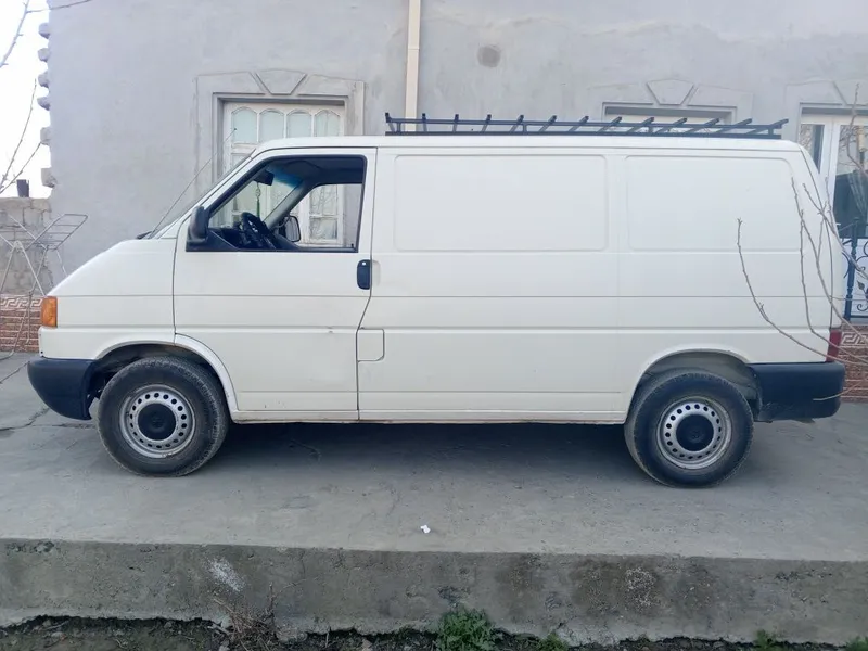 Volkswagen Transporter 2002, газ, механика 4 Volkswagen Transporter 2002, газ, механика 4