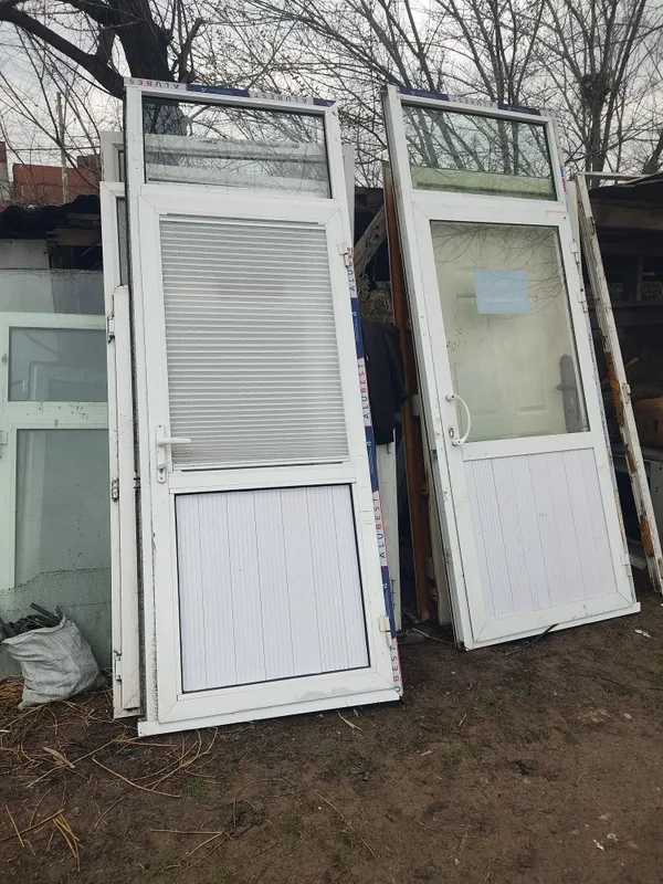 Акфа эшиклар бор срочно сотилади холати яхши — фото 2