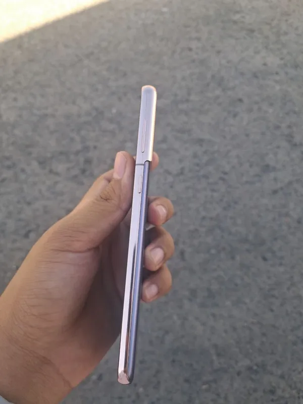 Samsung S21 Plus 6