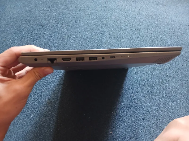 Ноутбук Lenovo 6 Ноутбук Lenovo 6