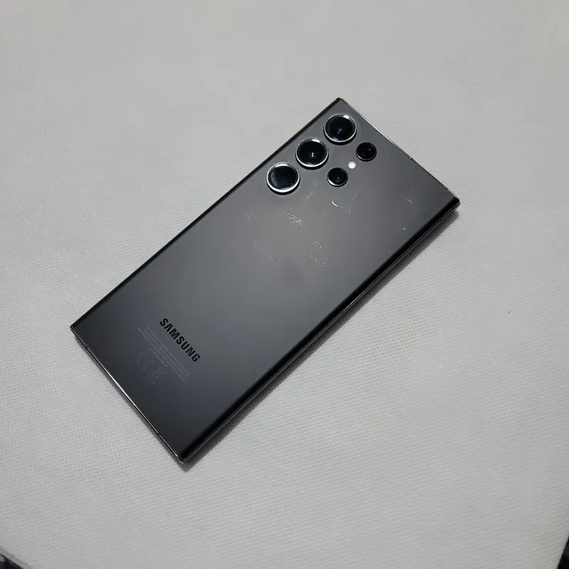 Samsung S23Ultra 5G sotiladi 256/12