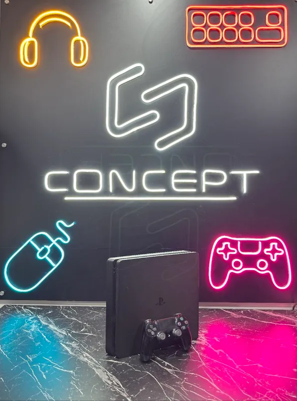 Playstation 4 Slim