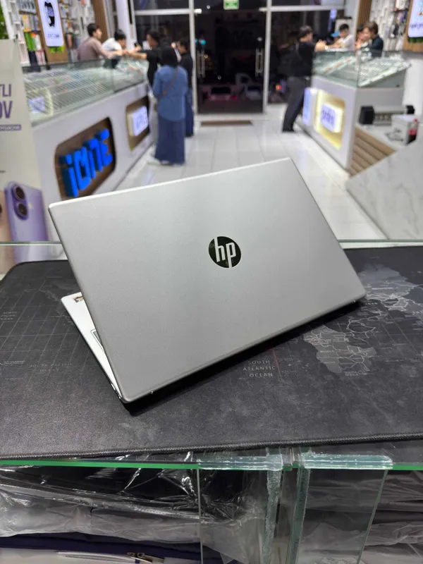 Hp laptop/MD Ryzen 5 7520U/8/512/15.6" — фото 4