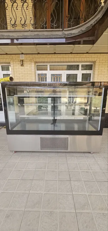 витринный холодильник