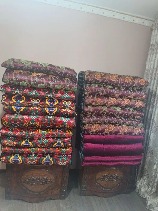 Sandiq va korpachala sotiladi yengi 2 mata ishlatilgan 8 Sandiq va korpachala sotiladi yengi 2 mata ishlatilgan 8