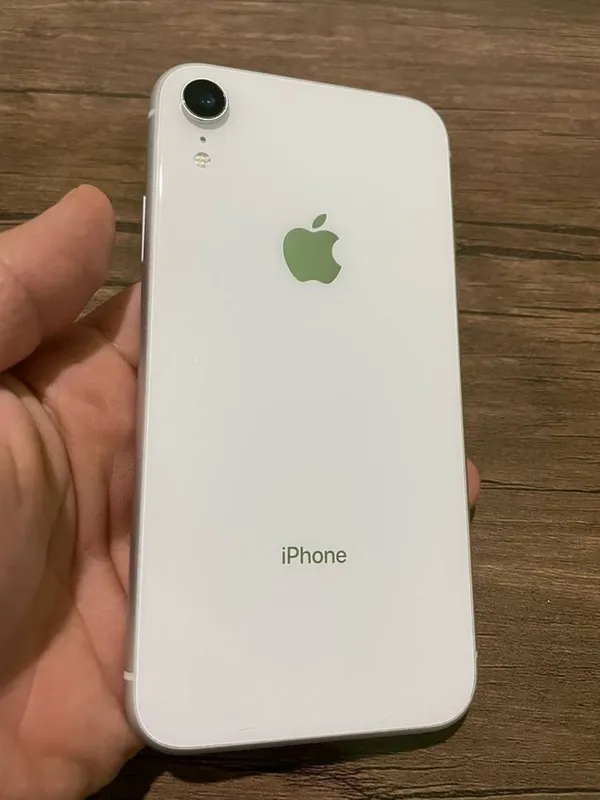 iPhone Xr 64gb 8/10