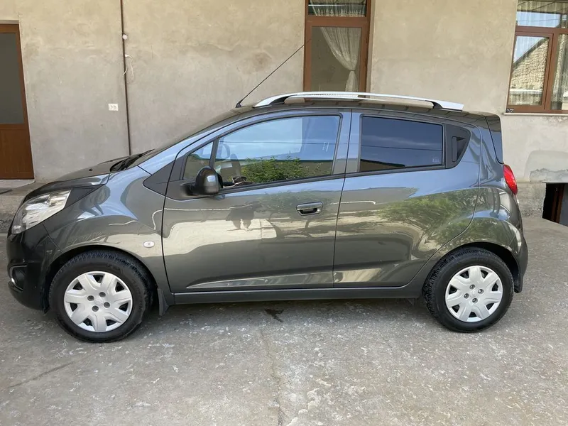 Chevrolet Spark full 2022 — фото 2