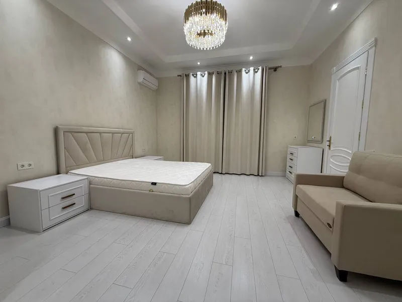 5 xonali kvartira, 180 m2, Mirobod 8 5 xonali kvartira, 180 m2, Mirobod 8