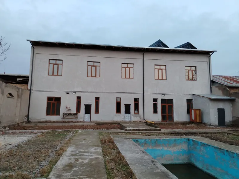 NAZARBEKDA Noturar sotiladi
