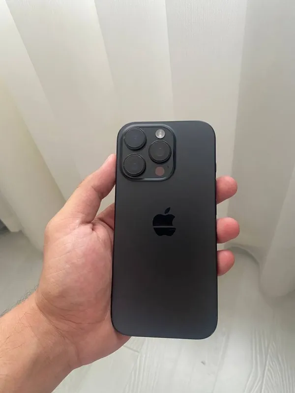 Iphone 16 pro, чёрный 1