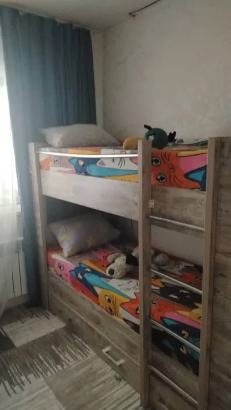 срочно продаётся двухэтажная кровать 1 срочно продаётся двухэтажная кровать 1