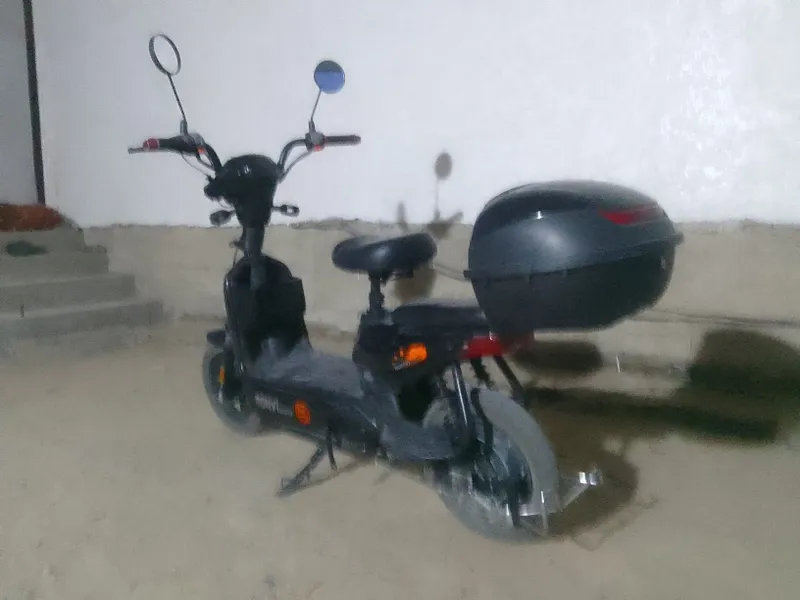elektroni skuter