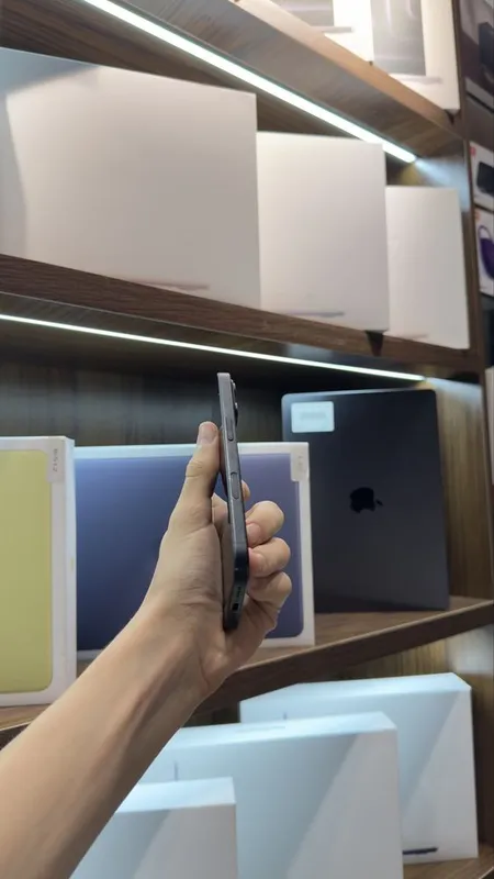 iphone 16 naxtka 4