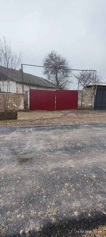 Ер сотилади. 13 сот. Туртбурчак. Атрофлари девор билан уралган.. — фото 2