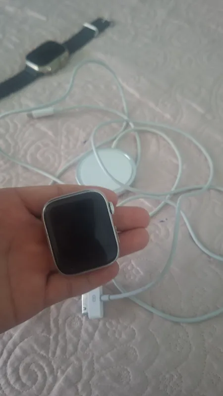 Iphone 4 S и smart watch 2 ta, вместе за 500 ming 4