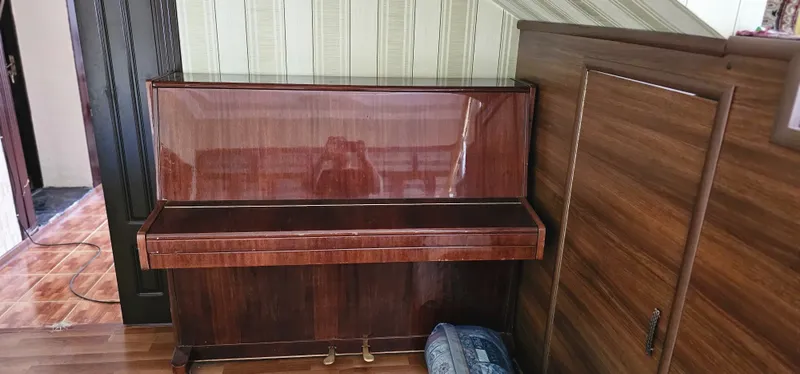Sro'chna prodayotsya pianino elegiya otlichno sostayaniya 3 Sro'chna prodayotsya pianino elegiya otlichno sostayaniya 3