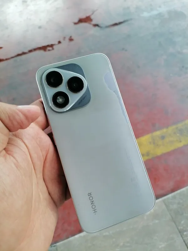 Honor 400 lite 256 gb sotiladi — фото 5